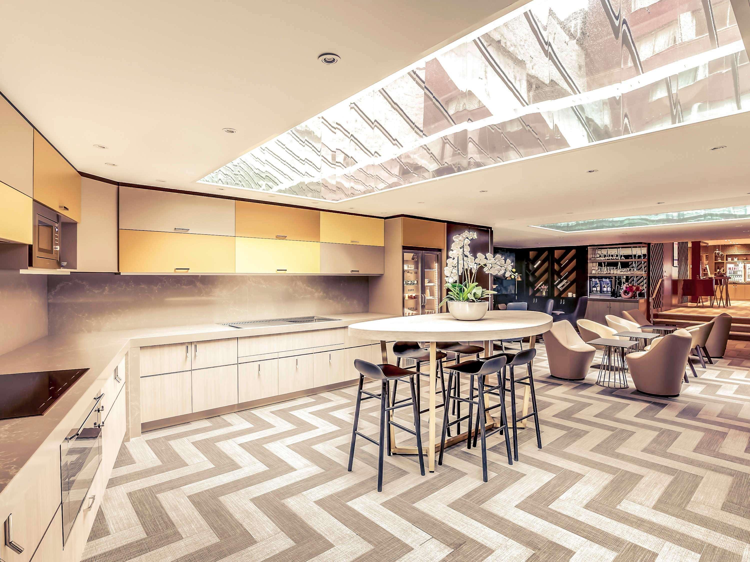 Mercure Paris Arc De Triomphe Etoile Zewnętrze zdjęcie